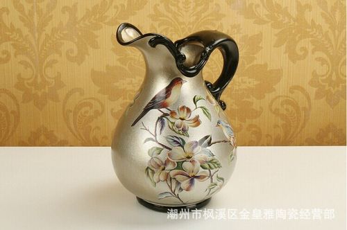 生产批发欧式陶瓷花瓶 家居饰品 客厅摆件 手工艺品 创意礼.