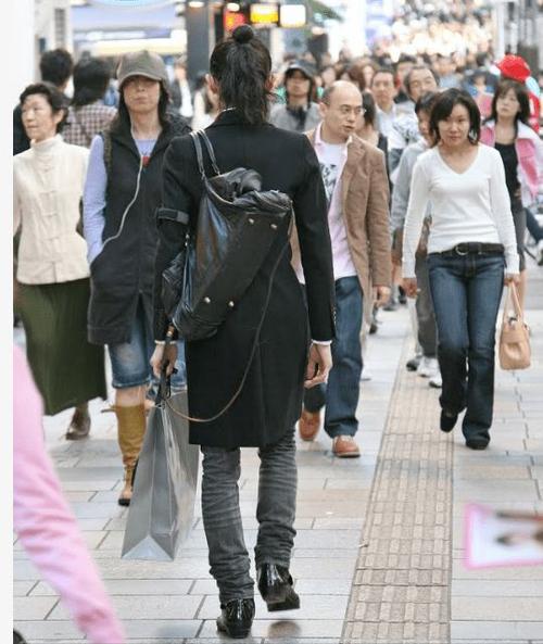 东京街拍四十年:1988年的小姐姐我可以!