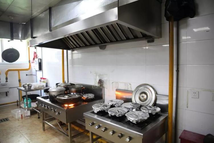 面馆,快餐店磐安县市场监管局还将在其他餐饮单位开展"直击后厨"行动