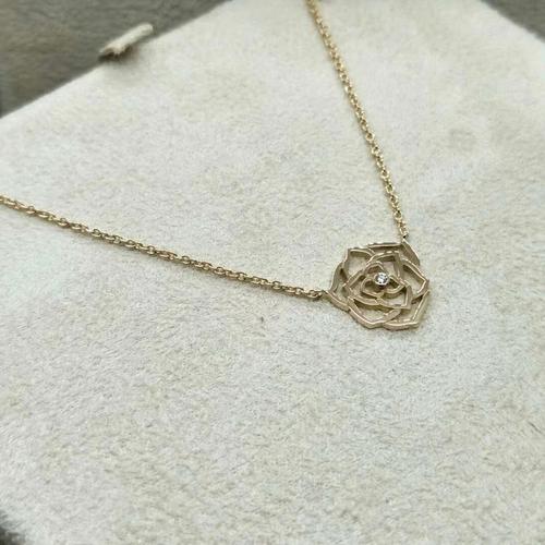 piaget 伯爵山茶花系列18k玫瑰金项链