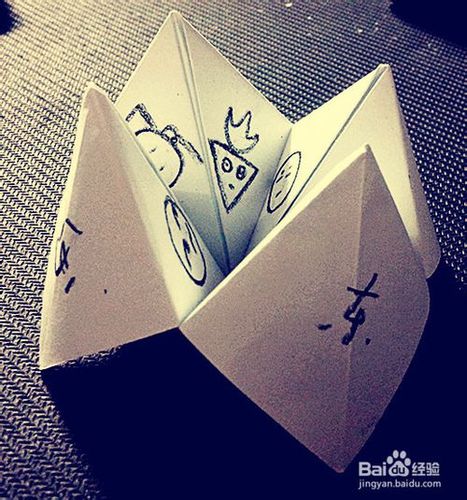 儿时折纸游戏:叠猪脚