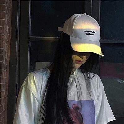 唯美霸气高冷女生图片带字头像