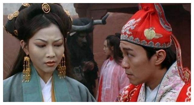 叫人家小甜甜,现在新人胜旧人了,叫人家牛夫人!