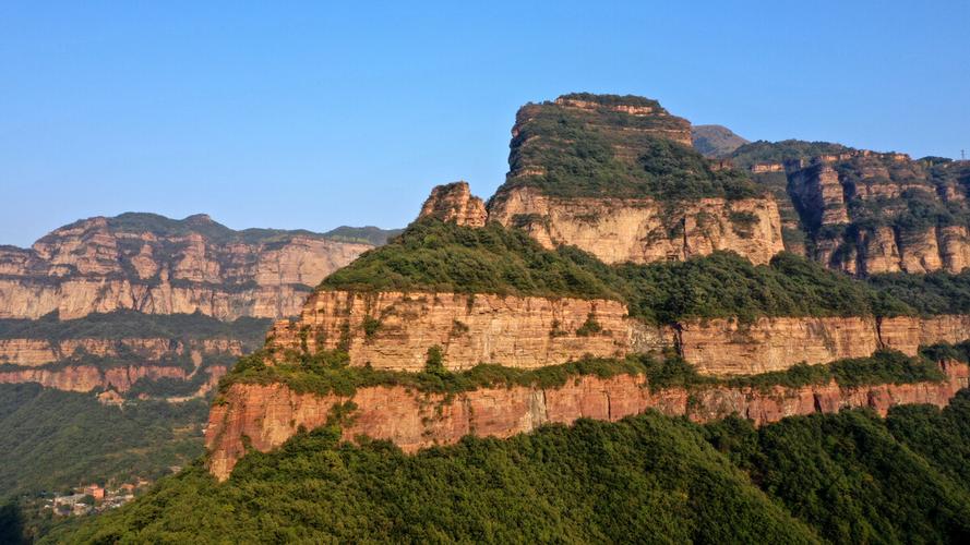 河南安阳航拍太行山大峡谷风景区