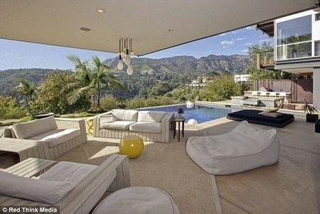 好莱坞音乐王子贾斯汀·比伯别墅 内部奢华(6)