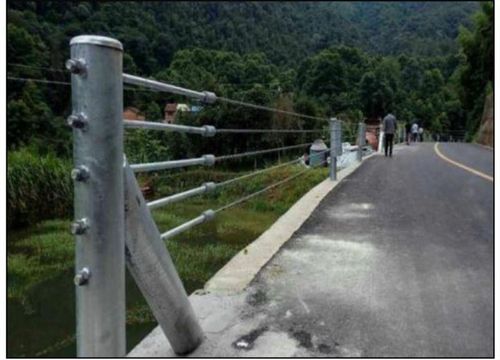 山区缆索护栏盘山公路绳索护栏景区河道柔性柱防撞栏