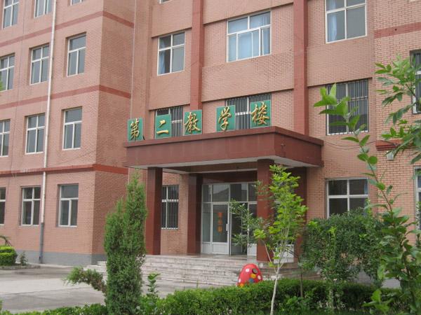 保定汽修学校