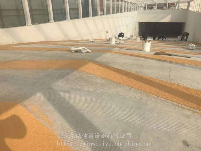 隧道口彩色陶瓷颗粒防滑路面施工彩色陶瓷防滑路面_彩色防滑路面_鑫威