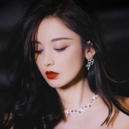 套图| 古力娜扎头像壁纸,胡文煊头像壁纸