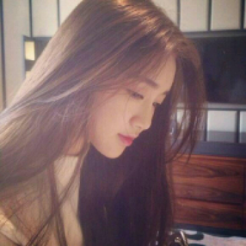 90后清纯美女头像生活照 爱情是昂贵的橱窗