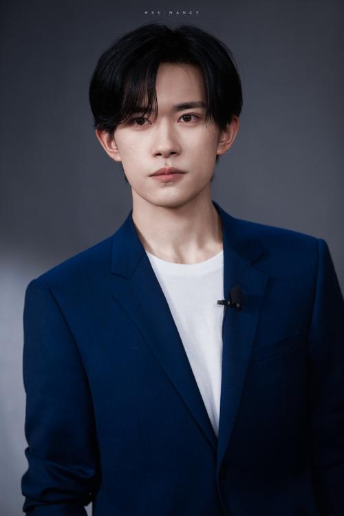 易烊千玺昂扬五四正青春##易烊千玺青春主题演讲