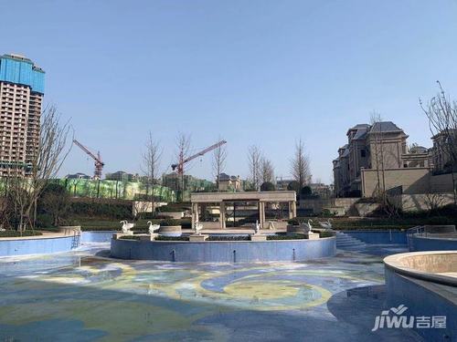 自贡【鸿山.翡翠城】10万方法式景观 每一帧都是大片