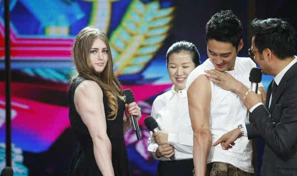 孙悦上节目遭女汉子直接公主抱起,网友:就不怕猴嫂吃醋吗?