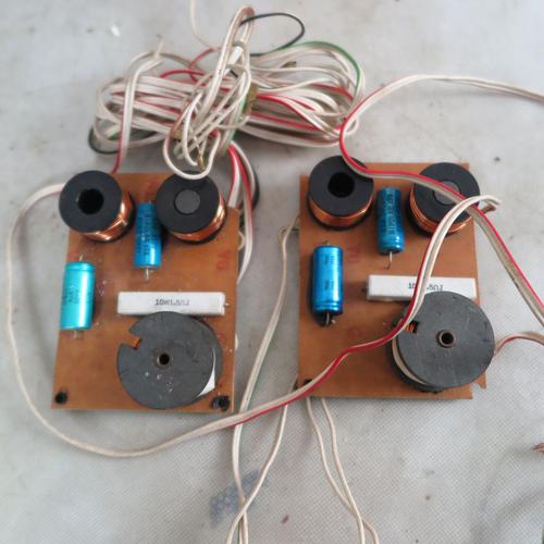 喜欢音箱分频器双低音的还喜欢