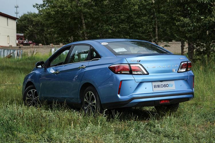 综合续航481km/预售只要15万元 试驾东风启辰d60ev