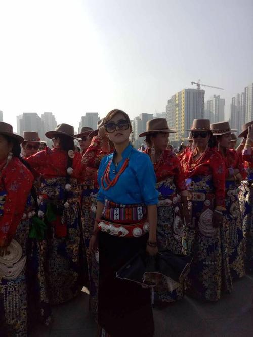 循化县卓玛锅庄队足迹.风采……青海省锅庄舞大赛总决赛印象