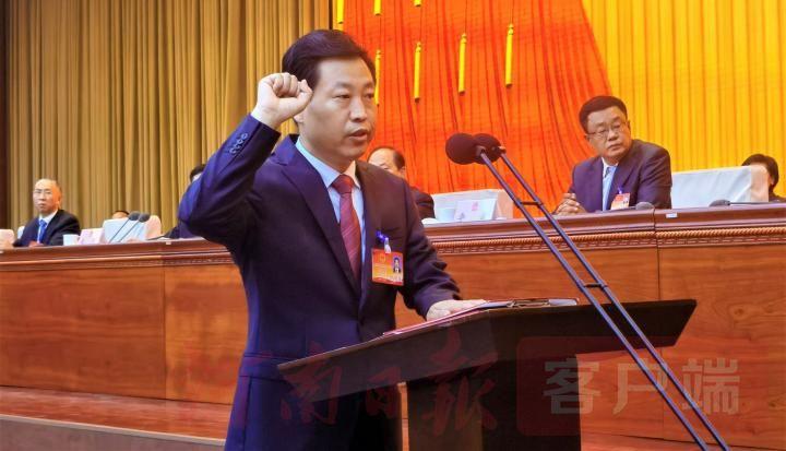 吉建军当选周口市人民政府市长