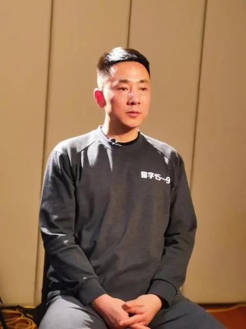 何咏坤 摄许洋,云南省迪庆藏族自治州委原副书记.