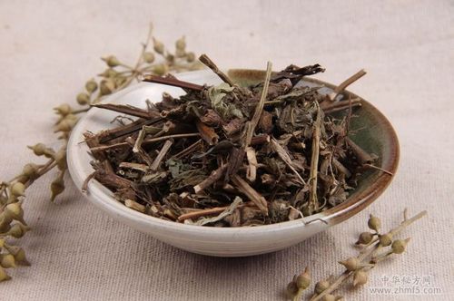 保健滋养   蓝布正是一味具有益气健脾,补血养阴,的中草药,有很多对