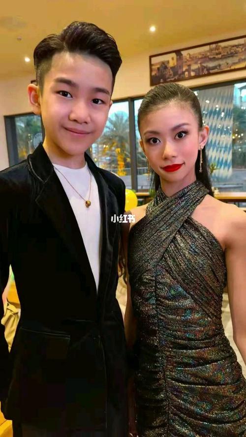 长大后就成了你们_王崇墨李茉晗_娱乐_明星娱乐资讯