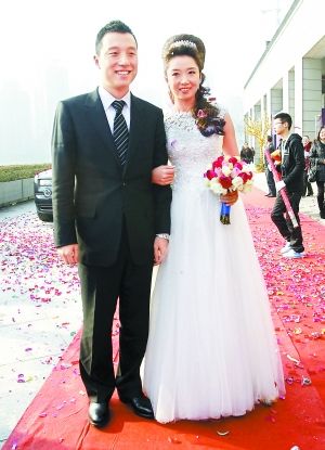 值得一提的是,前10名中一多半都是90后棋   "过生日许个什么愿望呢?