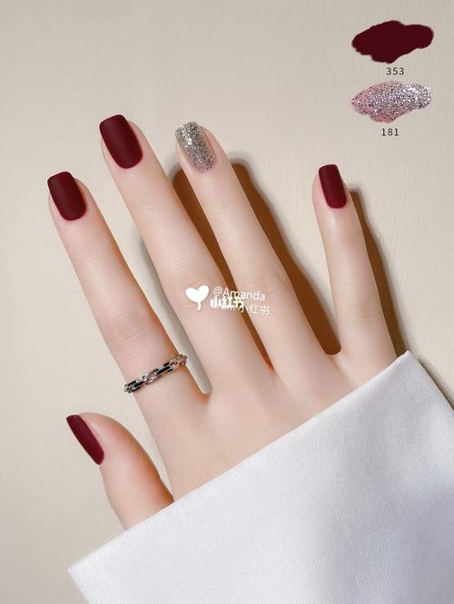 7815冬季酒红磨砂美甲97不要太气质了哦_显白_冬天去哪玩_百搭