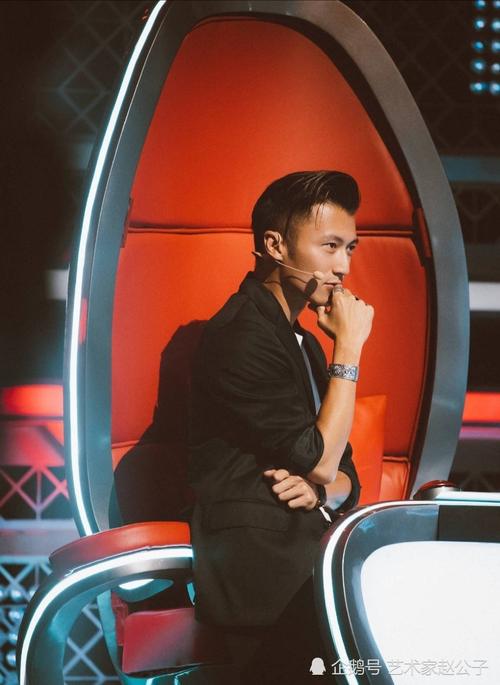 谢霆锋成首位《中国好声音2020》正式官宣导师,时隔一年再度回归