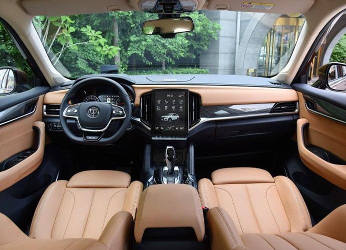 中华v7拥有宝马心脏的国产suv会火吗