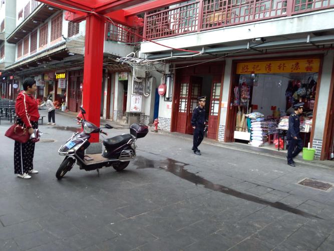 府城街道开展社会文明大行动(巩卫,巩文)巡查工作
