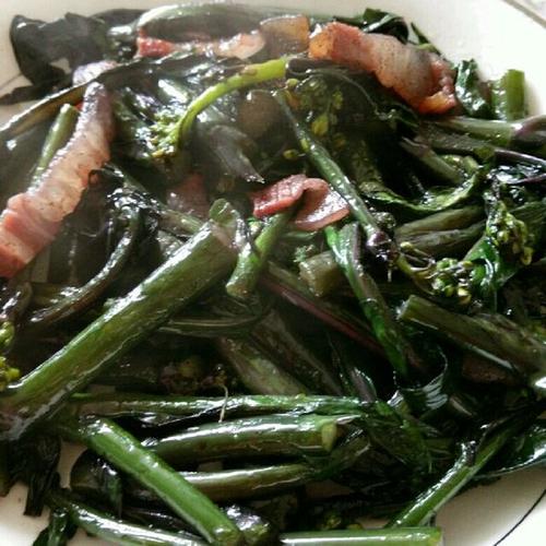 菜苔炒腊肉