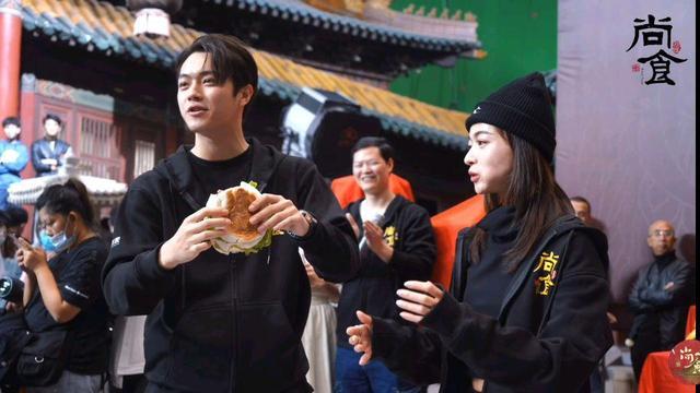 电视剧《尚食》开机啦,和吴谨言,许凯一起弘扬中华美食吧