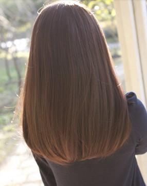 想剪这样的中长发,怎么跟理发师说?