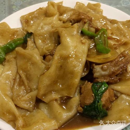 老字号胡羊焖饼  鸡肉焖疙瘩