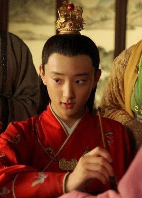 图:新版《红楼梦》的贾宝玉