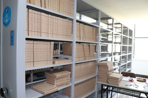 平邑县统计局开展档案整理工作