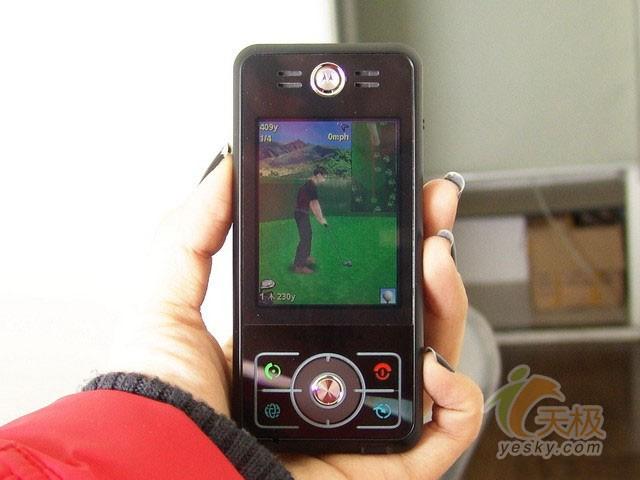 摩托罗拉 rokr e6图片_手机_科技时代_新浪网