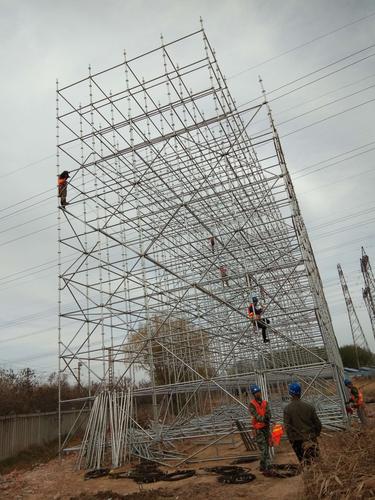 秦王线跨越架搭设进度报告