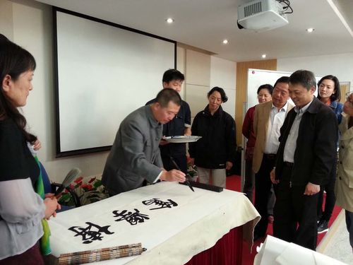 其它 德艺双馨的李正老师. 写美篇李正,字燕明,1954年生北京.