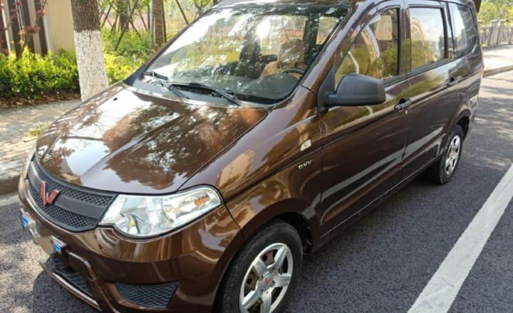 宁波二手五菱宏光 2016 款 1.5l s舒适型 棕色 - 小猪二手车