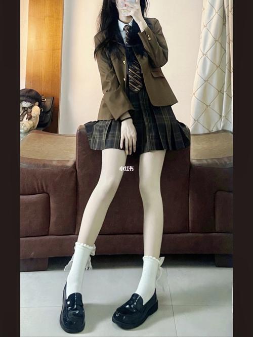 初秋94jk穿搭丨超自然的光腿神器_光腿神器_jk穿搭