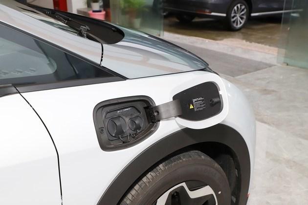 比亚迪海豚正式开启预售价格968万元起