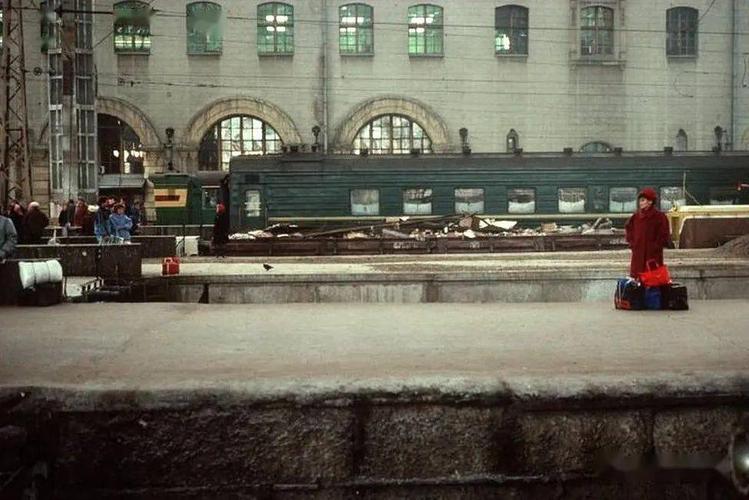 经典照片:90年代俄罗斯社会百态