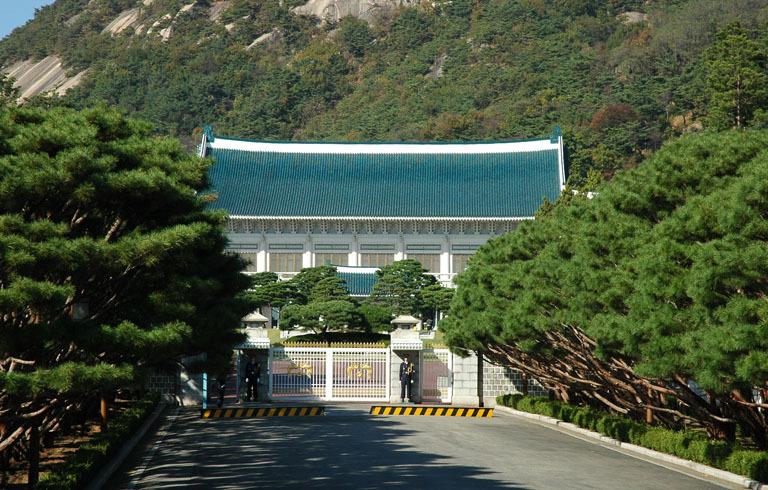 穿越时间隧道 三次走进朝鲜半岛的记忆