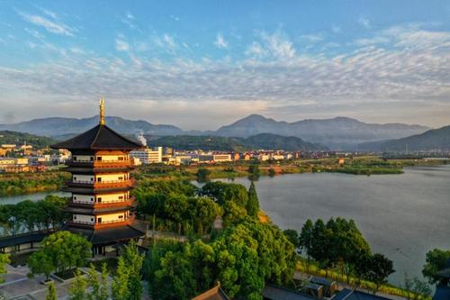 浙江日报:嵊州丨抓住"融杭联甬接沪"机遇