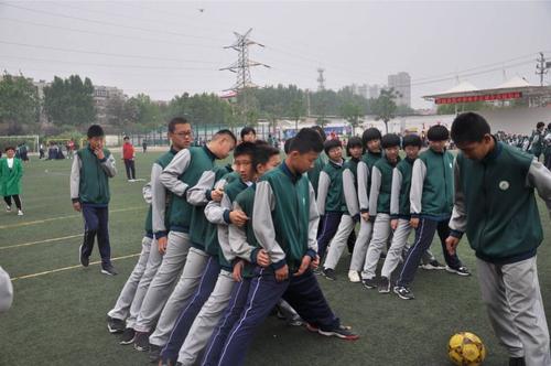 "奔跑吧,骄傲的少年"——济南育贤中学春季全员运动会