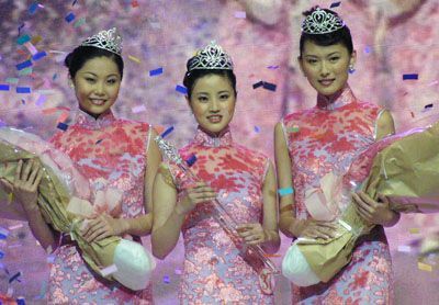 组图首届华姐新鲜出炉上海姑娘江欣荣当选