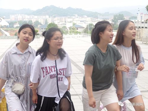 高考搁笔!我们微笑离场