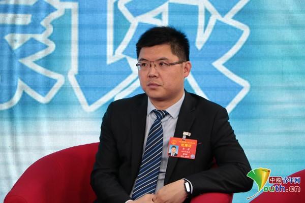 李君代表实现乡村振兴须加大对小农户的扶持力度