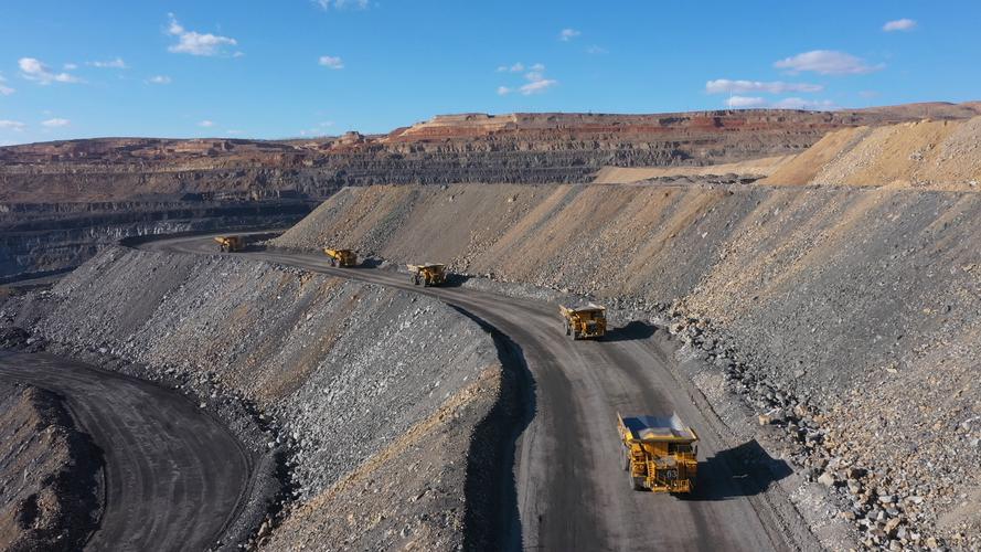 中国中煤全力保障春节期间能源供应