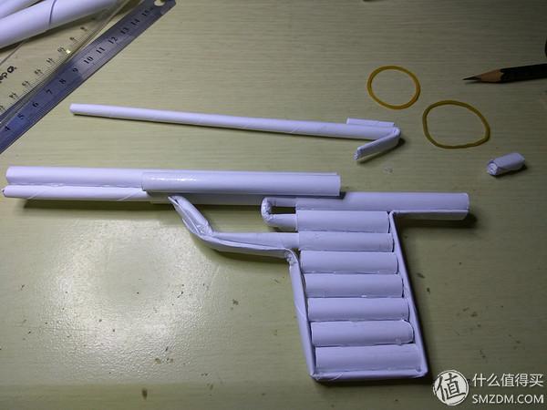 宝贝计划# 我们的童年:在夕阳下biubiubiu~的奔跑 — 纸枪diy